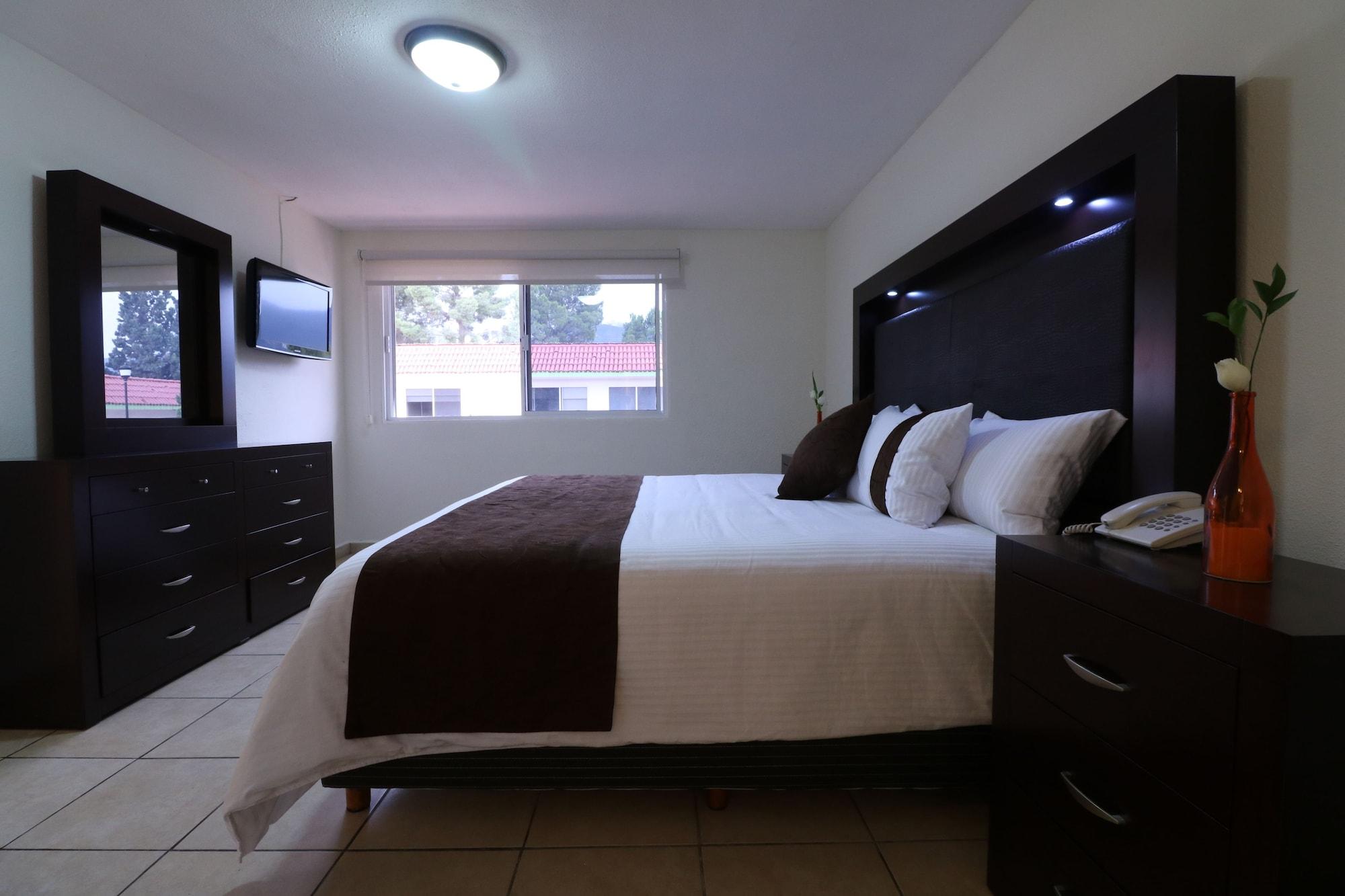Mision Express Saltillo Bagian luar foto