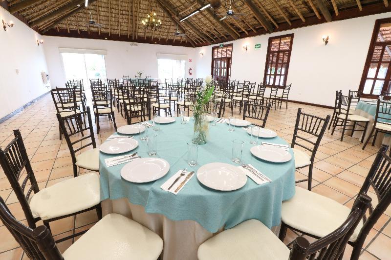 Mision Express Saltillo Bagian luar foto